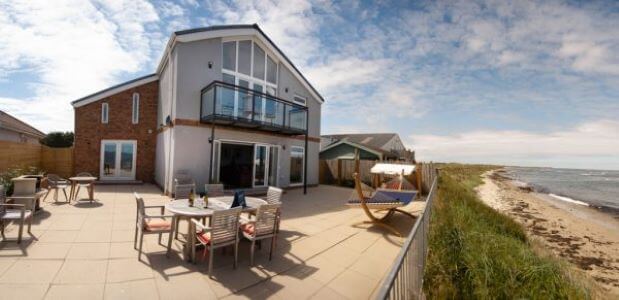 beadnell beach house patio